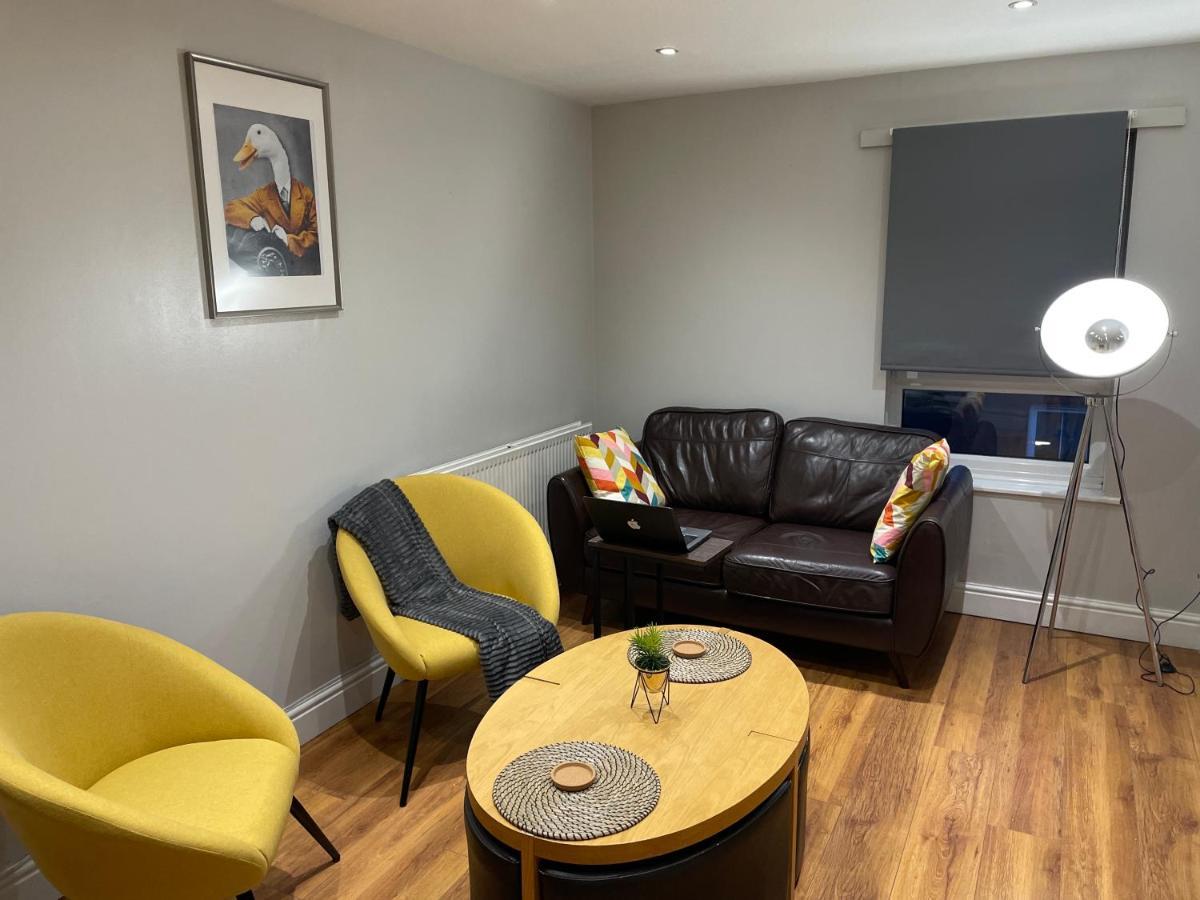 2 Bedroom Apartment Chiswick Park Tube Station London Luaran gambar